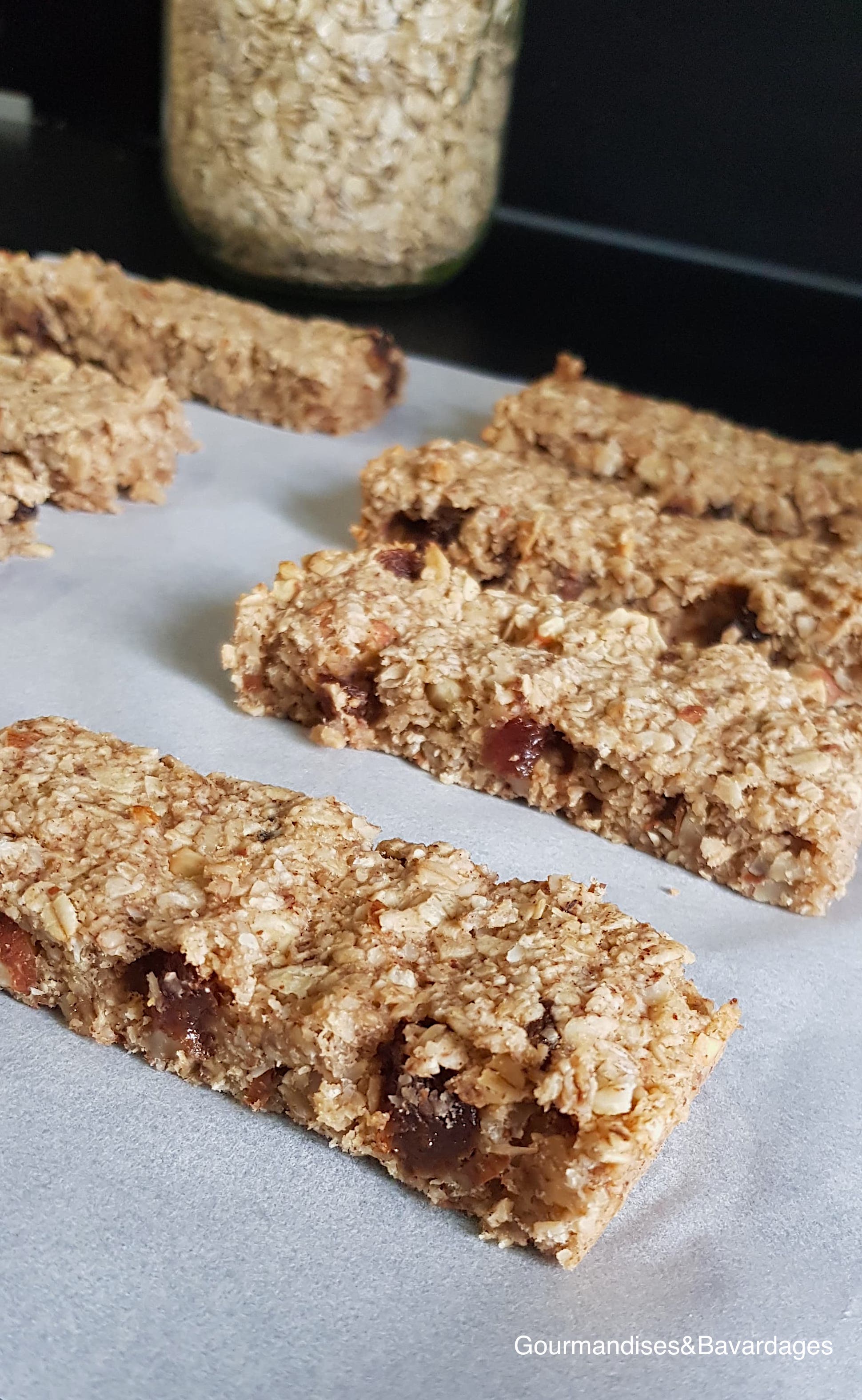 Barres de céréales énergétiques ou flapjacks vegan et healthy